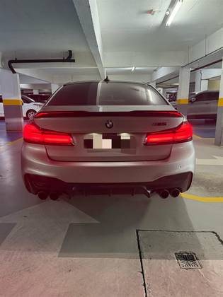 BMW M5 4.4 V8 TWIN POWER M XDRIVE STEPTRONIC